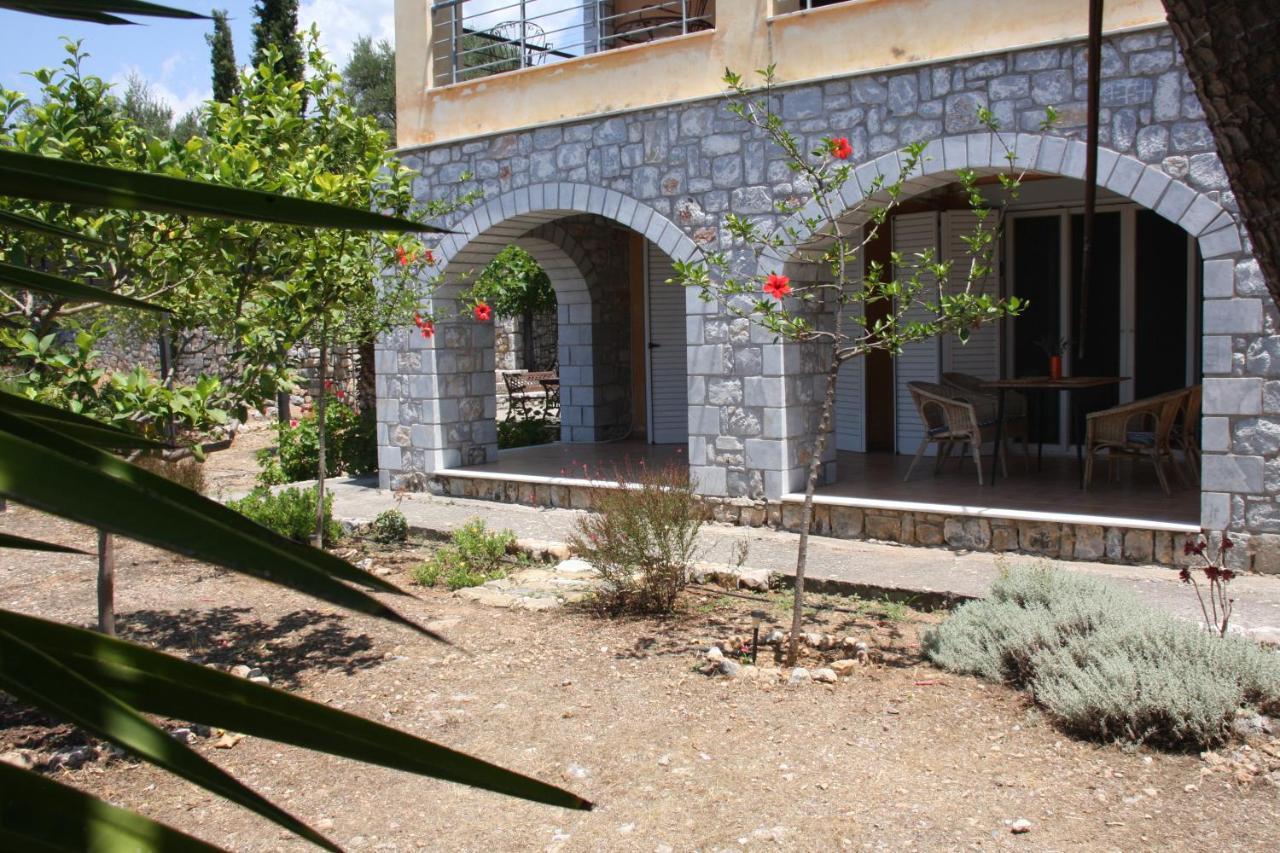 Sea And Mountain View Villa Kalamata Exterior photo