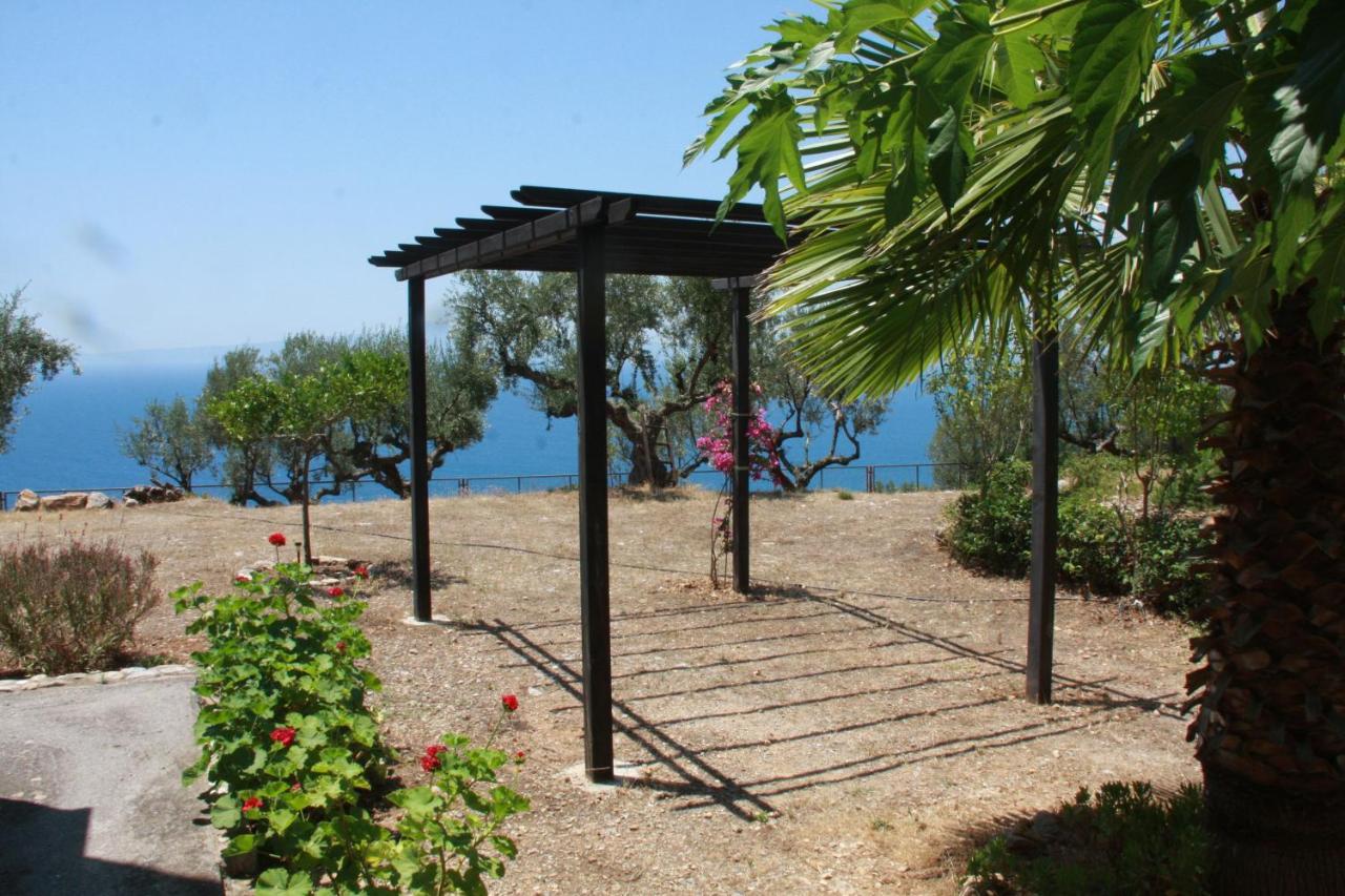 Sea And Mountain View Villa Kalamata Exterior photo
