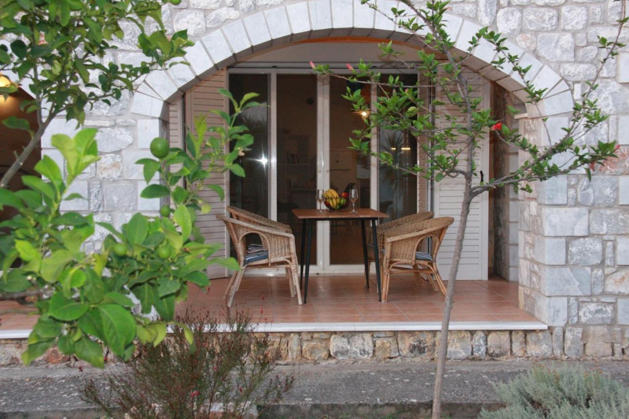 Sea And Mountain View Villa Kalamata Exterior photo