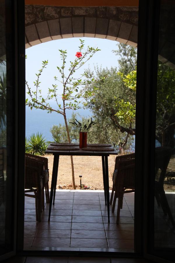 Sea And Mountain View Villa Kalamata Exterior photo