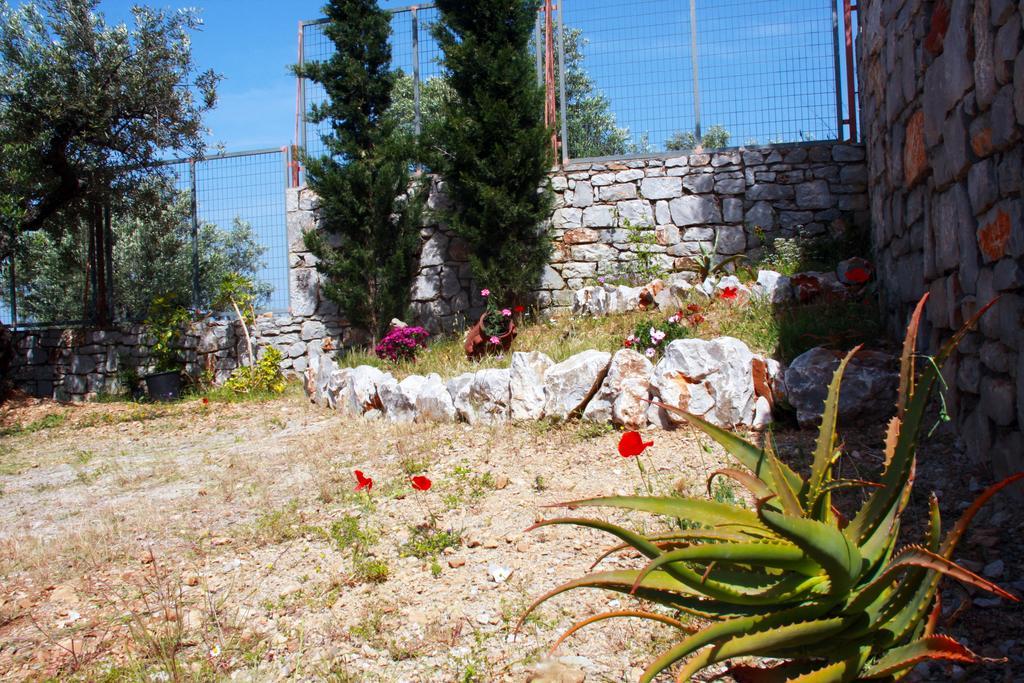 Sea And Mountain View Villa Kalamata Exterior photo